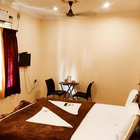Hotel Supreme Ac Rameshwaram Exterior photo
