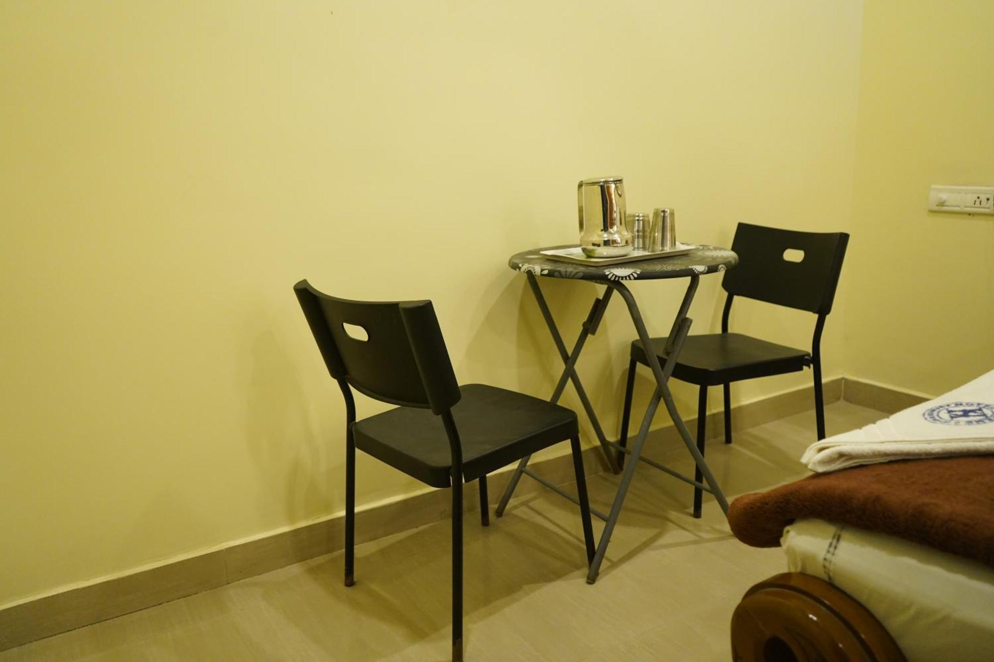 Hotel Supreme Ac Rameshwaram Exterior photo